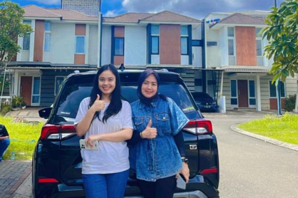 Ibu. Mona
